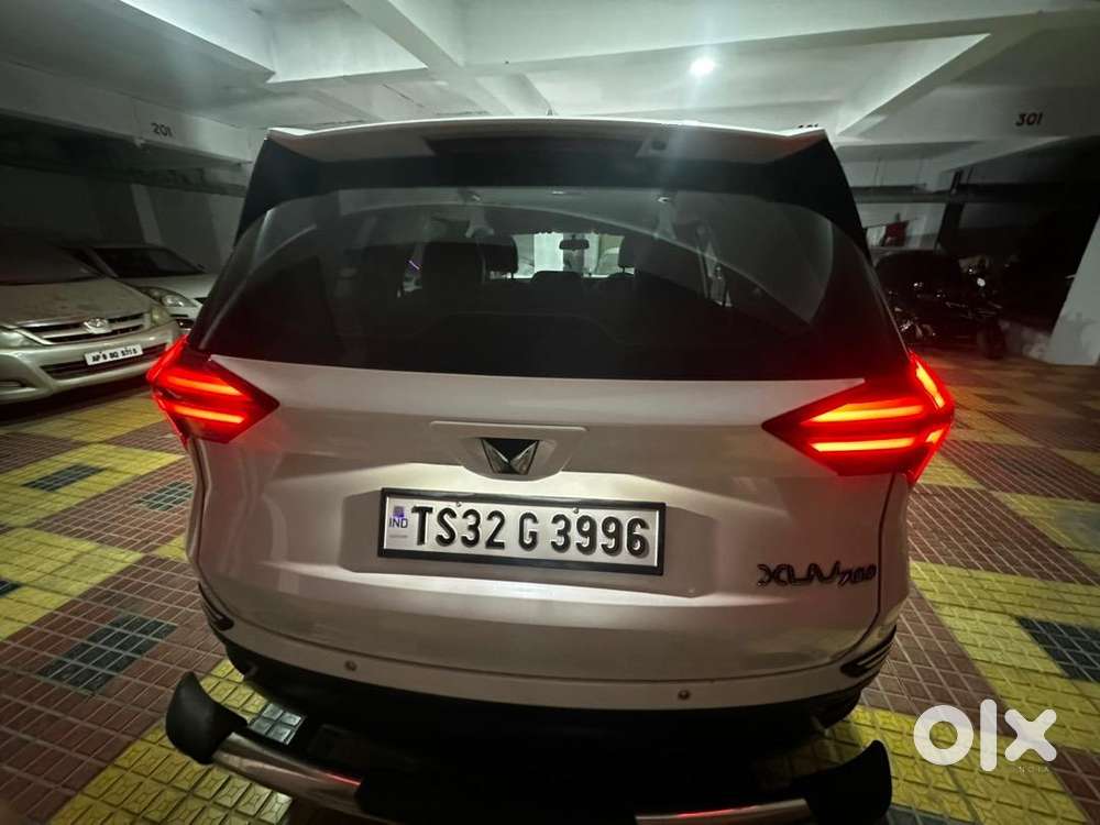Mahindra Xuv700 2023 Diesel Well Maintained