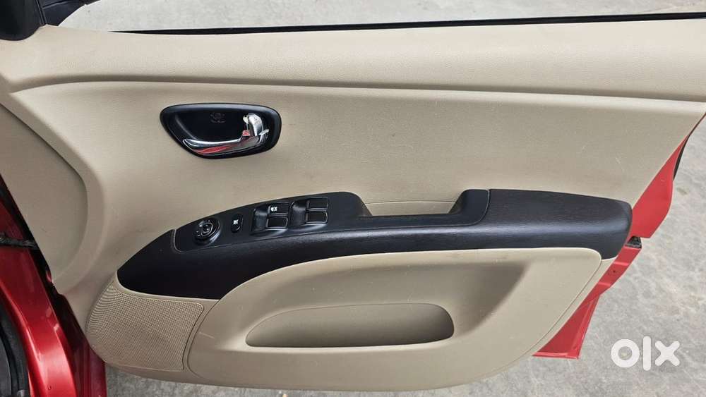 Hyundai I10 Sportz 2010 Petrol
