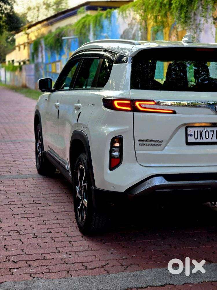 Toyota Urban Cruiser Hyryder 1.5 V Hybrid, 2024, Petrol