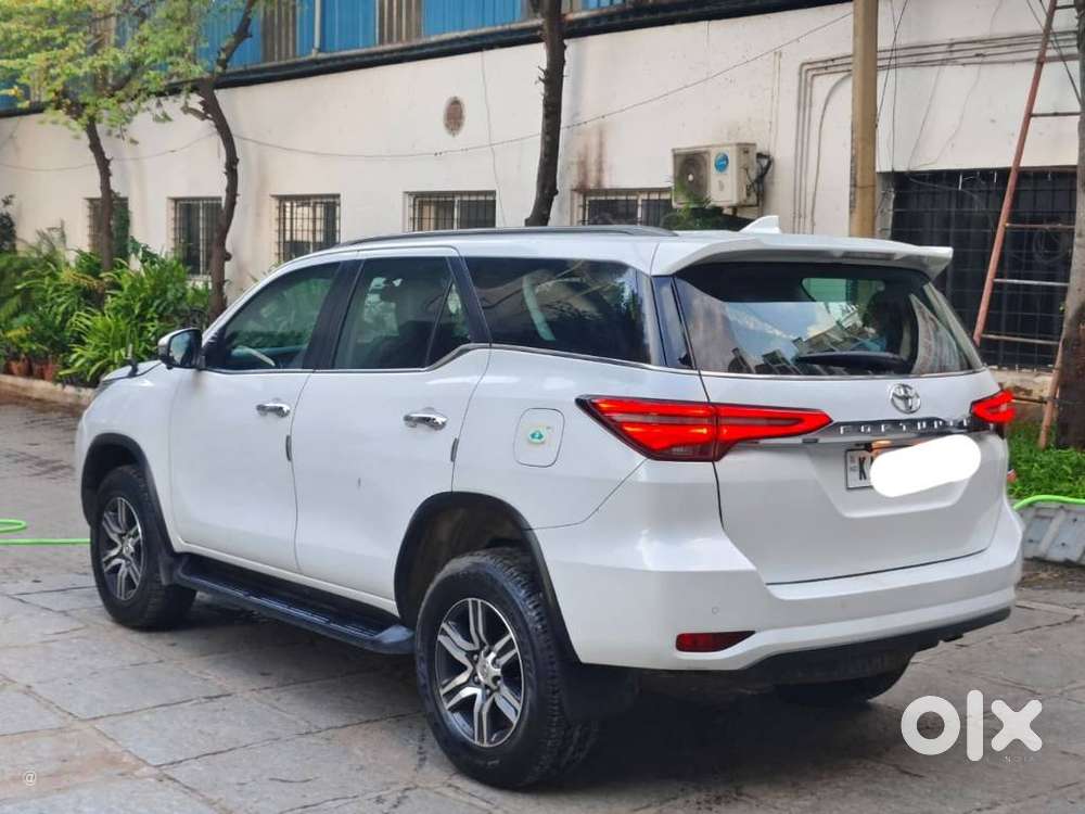 Toyota Fortuner 4x2 Mt 2.8 Diesel, 2023, Diesel