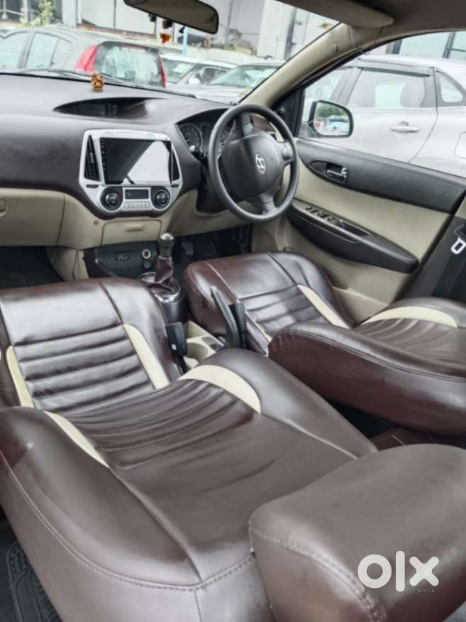 Hyundai I20 Magna 1.2 Mt, 2011, Petrol