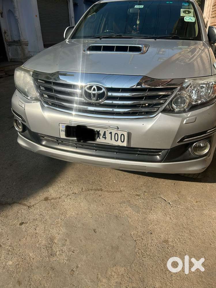 Toyota Fortuner 2014 Diesel 70000 Km Driven