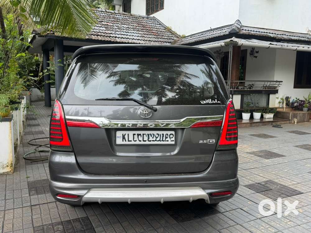 Toyota Innova 2.5g4 Neat And Clean