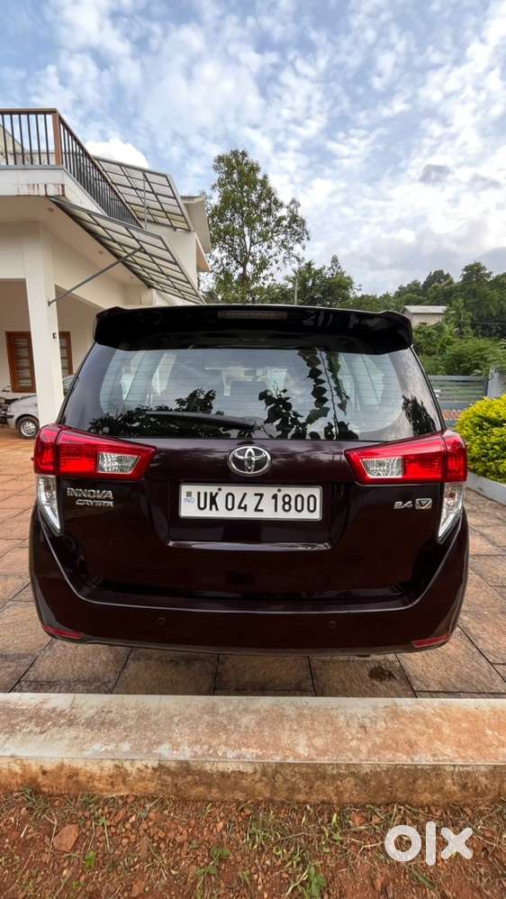Toyota Innova Crysta 2018