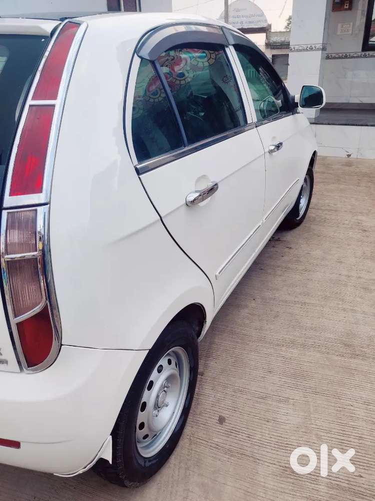 Tata Indica Vista Vx Quadrajet 2012