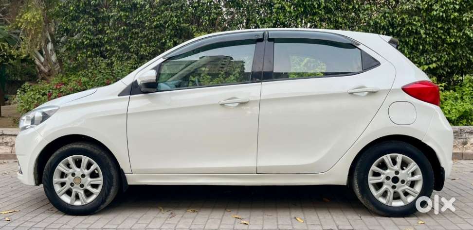 Tata Tiago Xz Opt, 2016, Cng & Hybrids