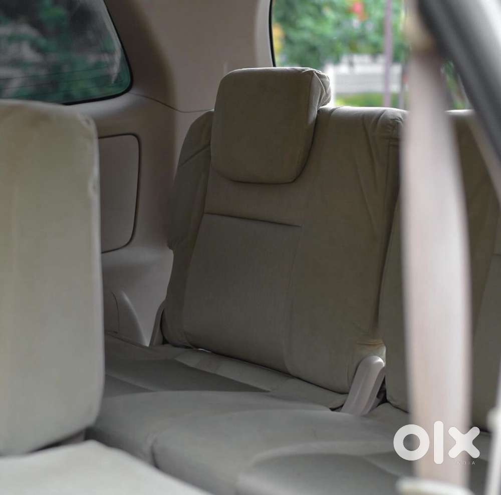 Toyota Innova Diesel 2014