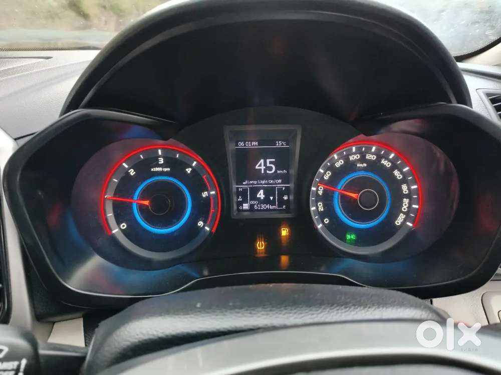 Mahindra Xuv300 2022 Diesel 61000 Km Driven