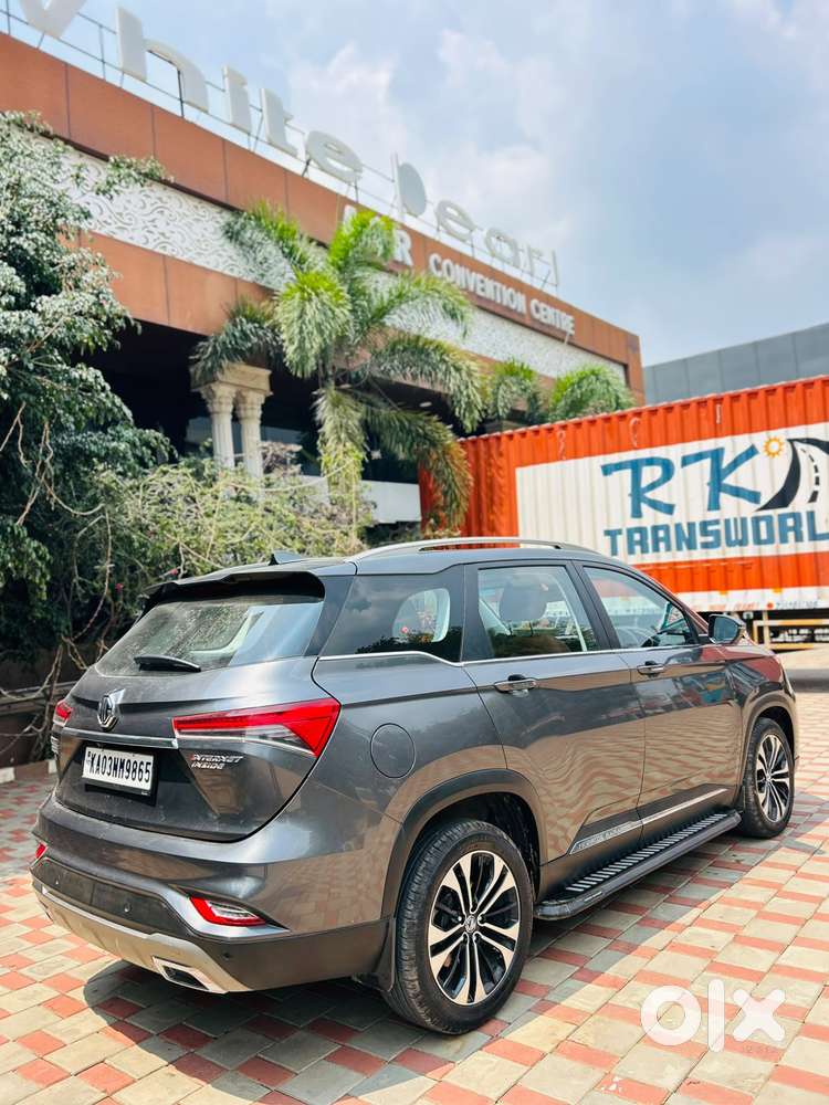 Mg Hector Plus 1.5 Sharp Turbo Cvt 6 Str, 2022, Petrol