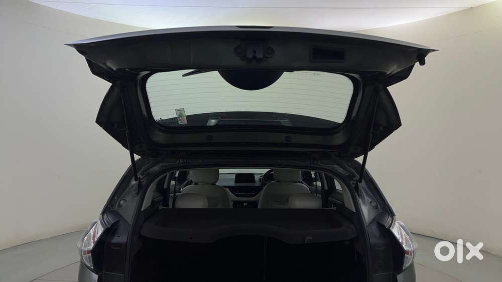 Tata Nexon 1.2 Revotron Xz Plus Premium, 2022, Petrol