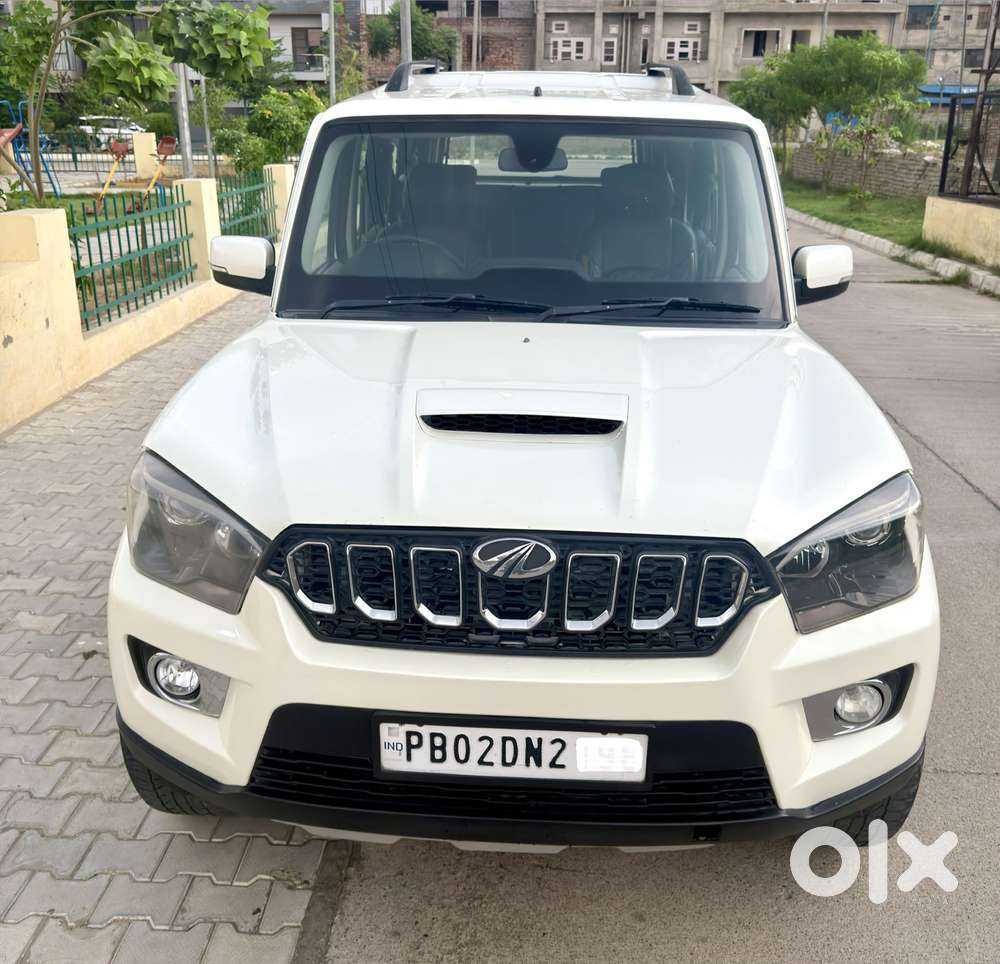 Mahindra Scorpio Classic 2.2 S 11 Mt 7 Str, 2018, Diesel