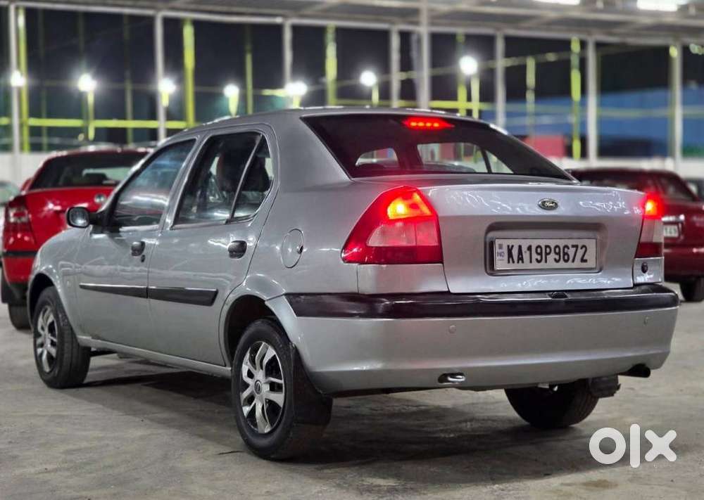 Ford Ikon 1.3l Rocam Flair, 2003, Petrol