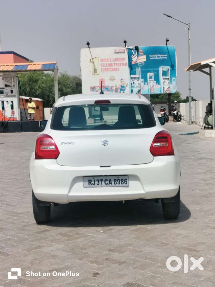Maruti Suzuki Swift Vxi, 2018, Petrol