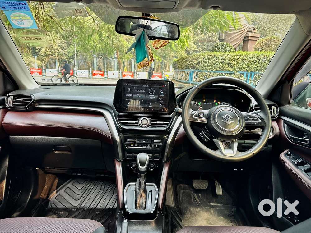 Maruti Suzuki Grand Vitara 1.5 Alpha Smart Hybrid At, 2022, Petrol