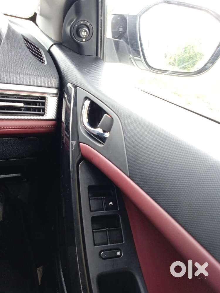 Tata Curvv Accomplished S 1.2 Revotron Petrol 7dca, 2025, Petrol