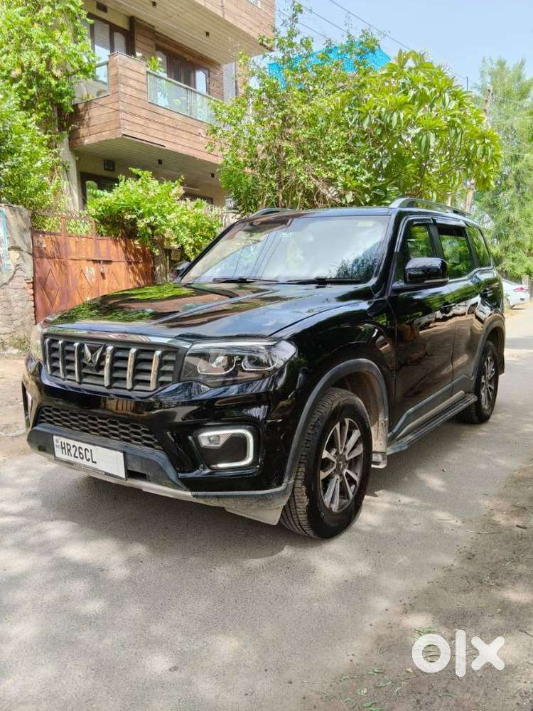Mahindra Scorpio N Z8 Select Diesel At 2wd 7-seater, 2025, Diesel