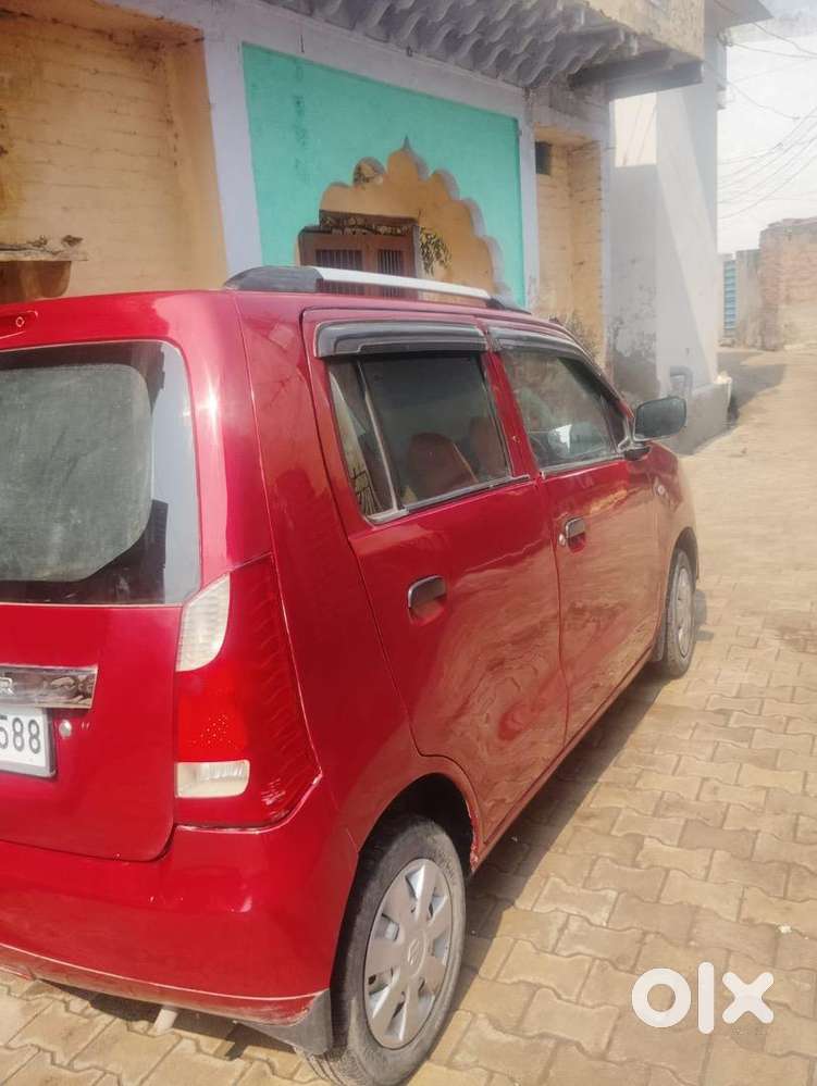 Maruti Suzuki Wagon R 2013 Cng & Hybrids Well Maintained