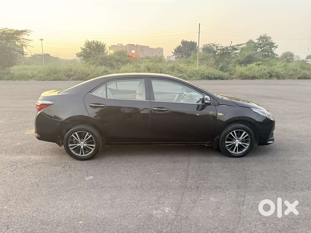 Toyota Corolla Altis 1.8 Vl Cvt, 2017, Petrol