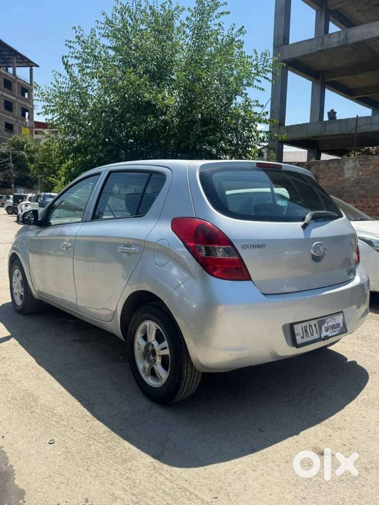 Hyundai I20 Petrol Asta Option, 2011, Petrol