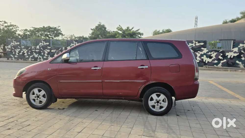 Toyota Innova 2006 Diesel Well Maintained