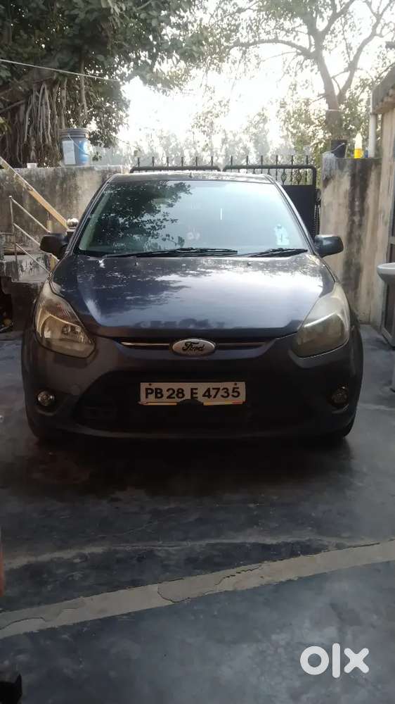 Ford Figo 2010 Diesel 120000 Km Driven