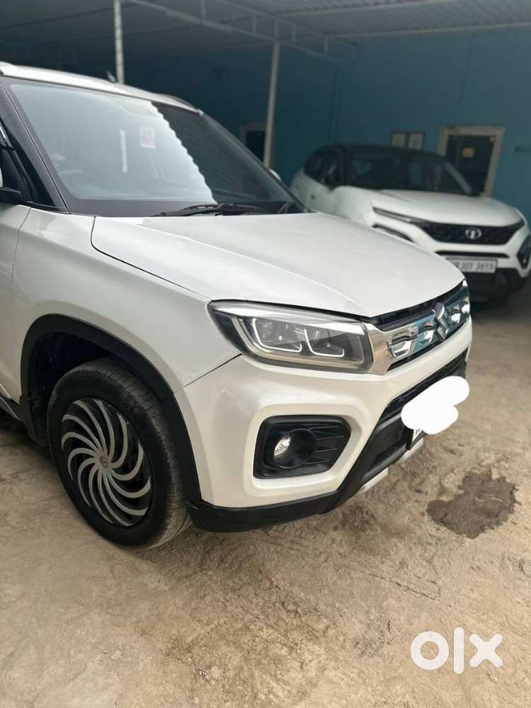 Maruti Suzuki Brezza 1.5 Vxi Cng, 2021, Petrol