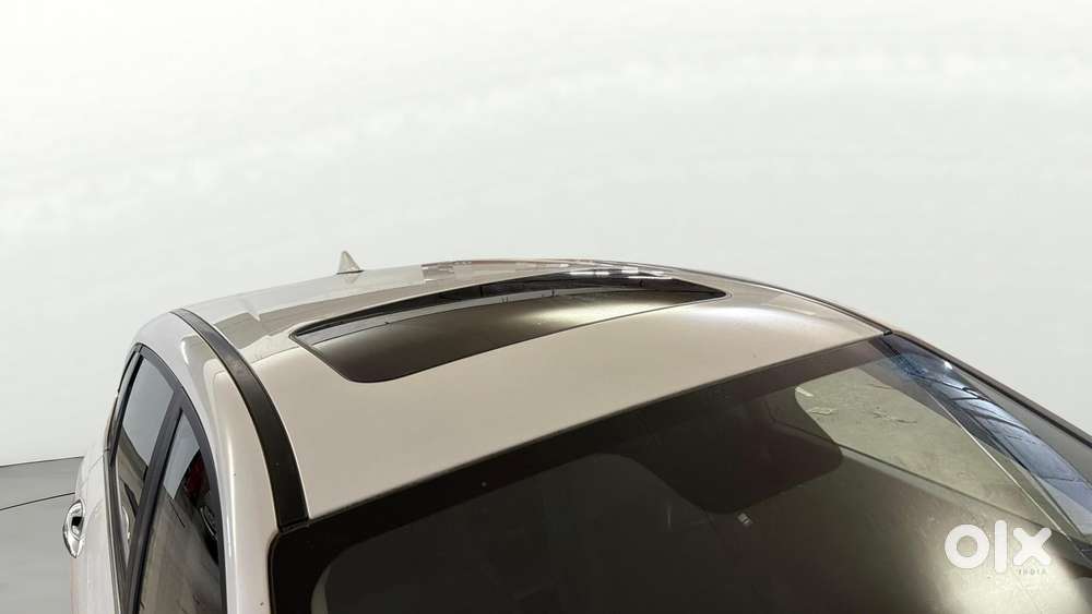 Hyundai New I20 1.2 Asta (o) Mt, 2022, Petrol