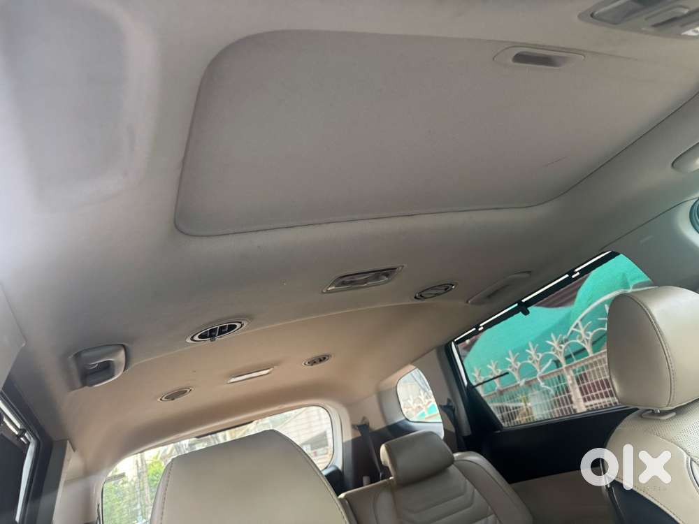 Kia Carens 2023 Diesel Well Maintained