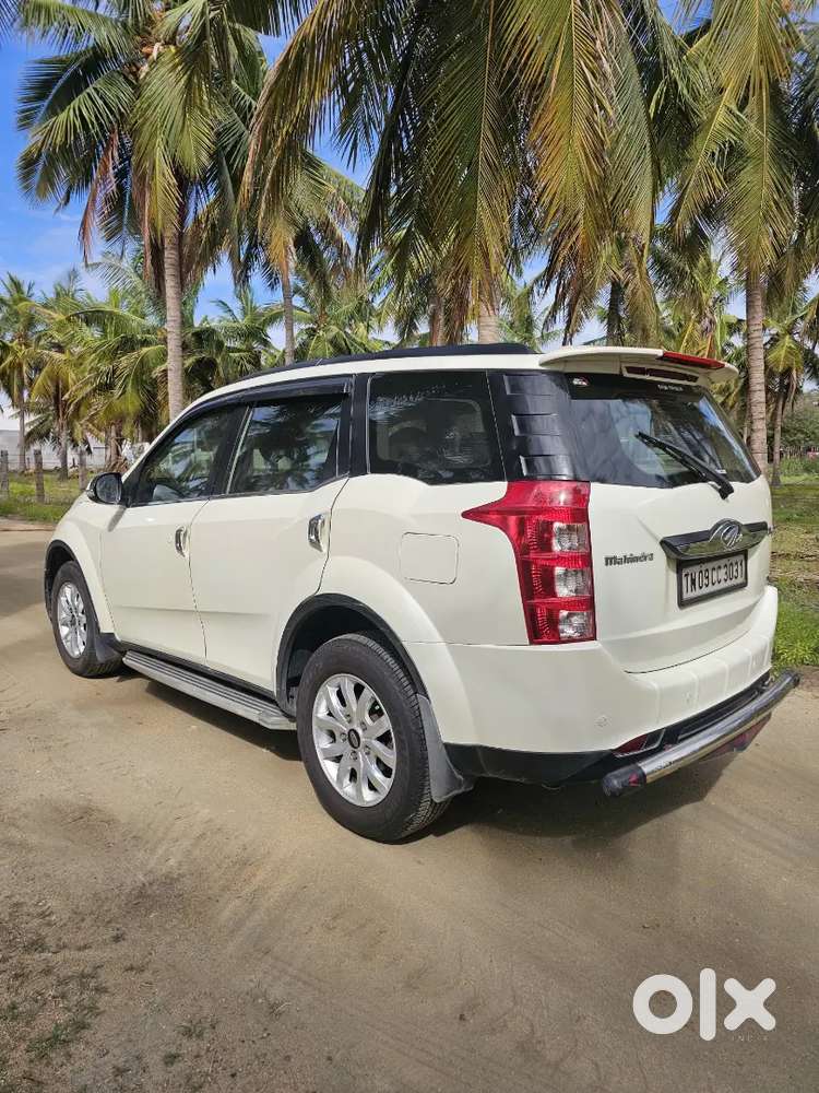 Mahindra Xuv500 2016 Diesel 93000 Km Driven