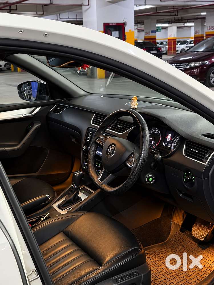 Skoda Octavia 1.8 Tsi At Onyx, 2020, Petrol