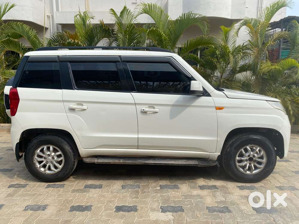 Mahindra Tuv 300 T8, 2016, Diesel