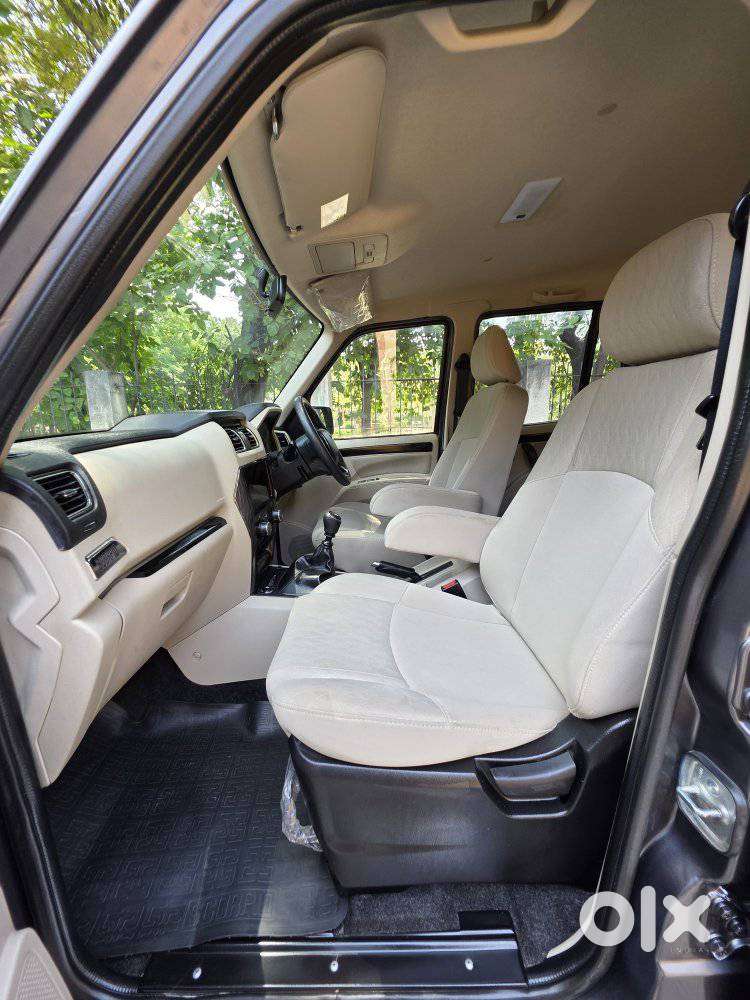 Mahindra Scorpio Classic 2.2 S 11 Mt 7 Str, 2023, Diesel