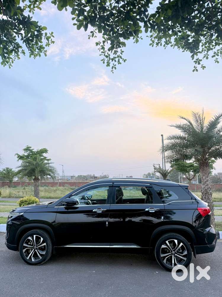 Mg Hector Plus, 2023, Petrol