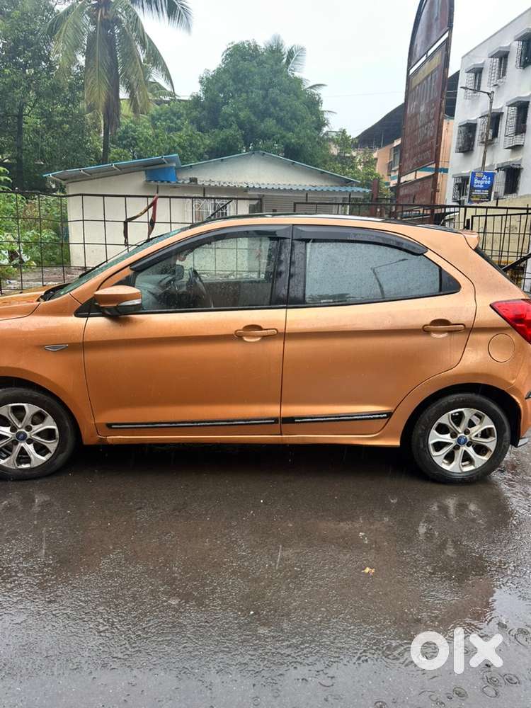 Ford Figo Petrol 2016