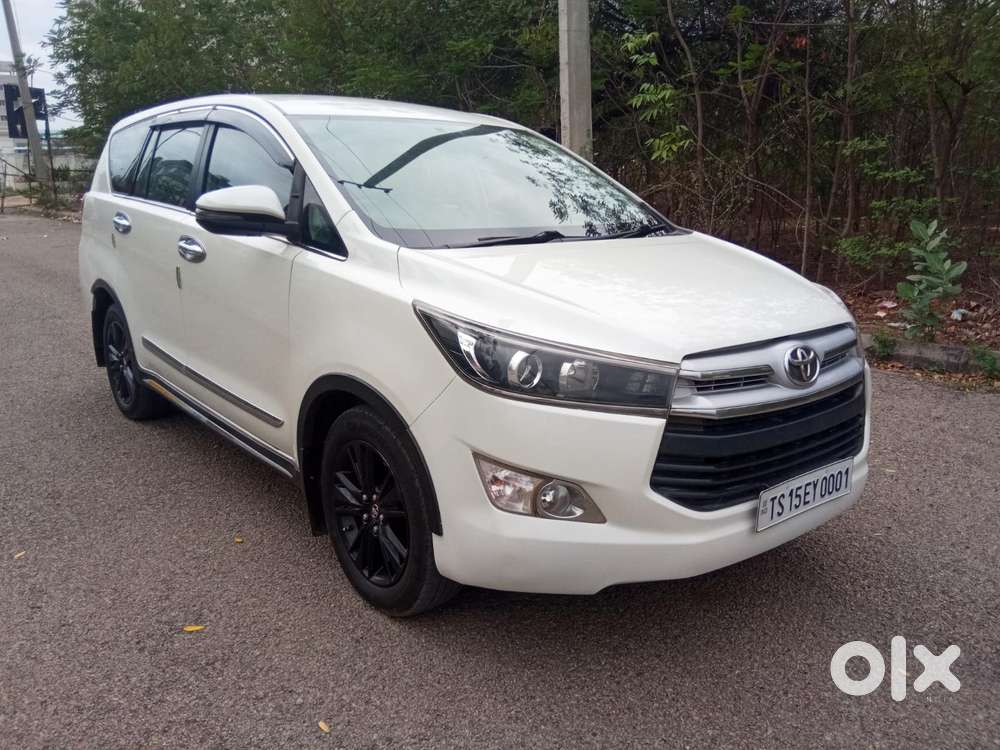 Toyota Innova Crysta Touring Sport 2.4 Mt, 2019, Diesel
