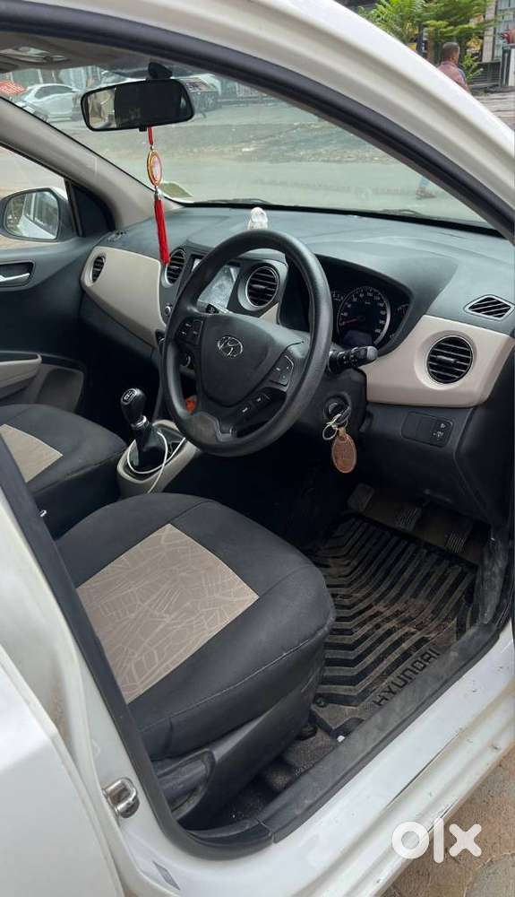 Hyundai Grand I10 Sportz, 2019, Petrol