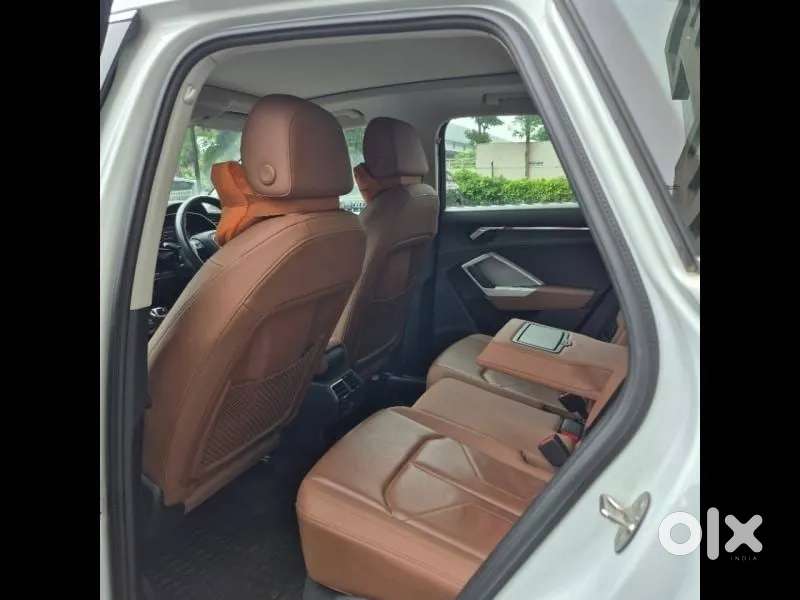 Audi Q3 40 Tfsi Premium Plus, 2023, Petrol