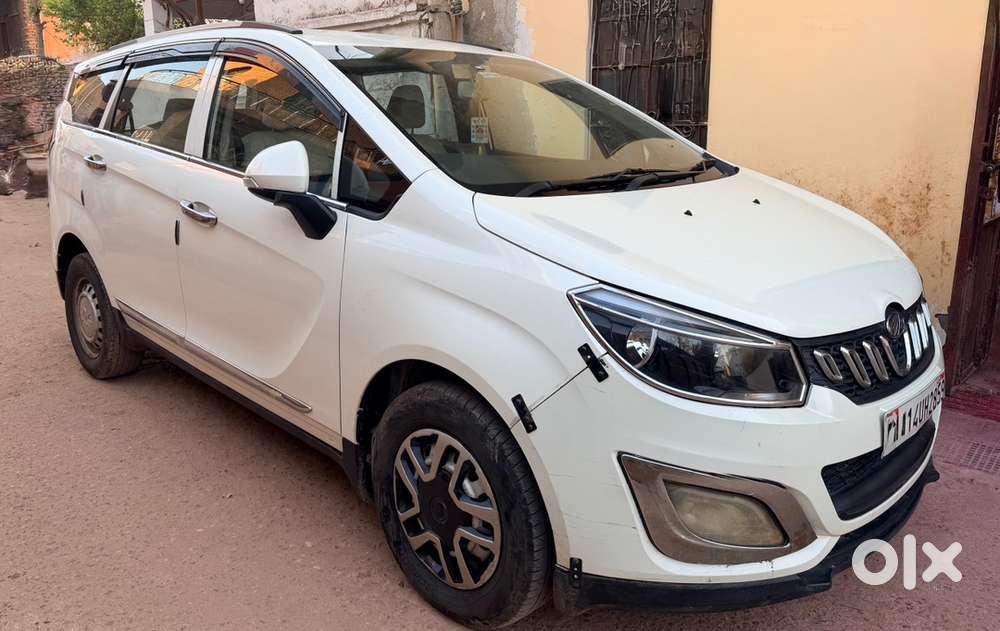 Mahindra Marazzo 2021 Diesel 96000 Km Driven