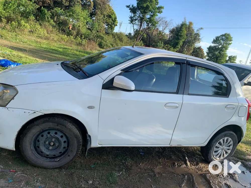 Toyota Etios Liva 2014 Diesel 128000 Km Driven
