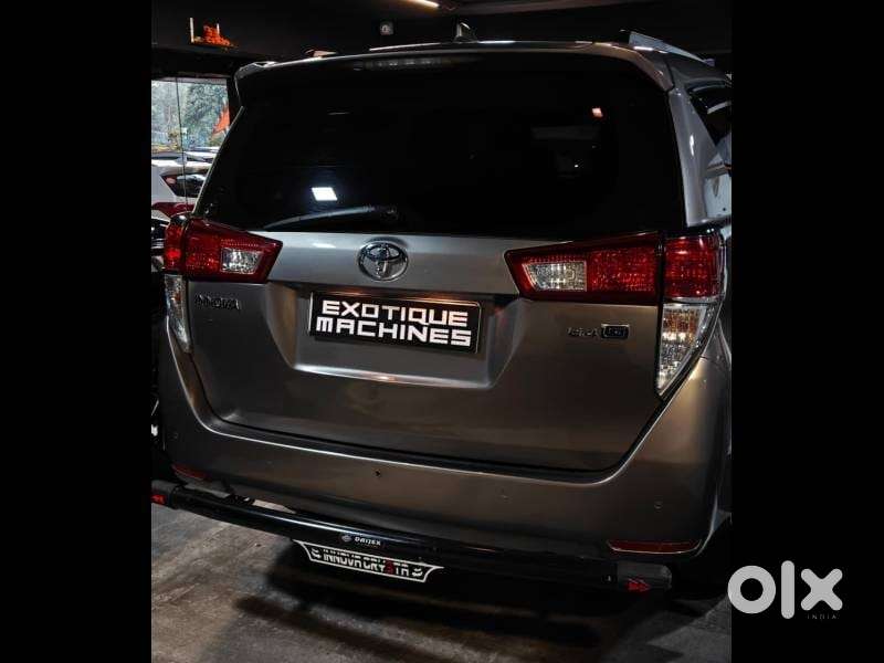 Toyota Innova Crysta 2.4 G Mt, 2022, Diesel