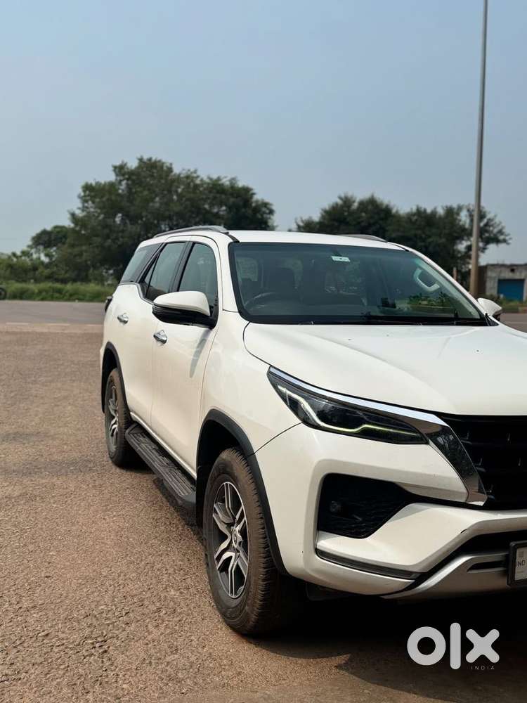 Toyota Fortuner 4x2 At 2.8 Diesel, 2022, Diesel