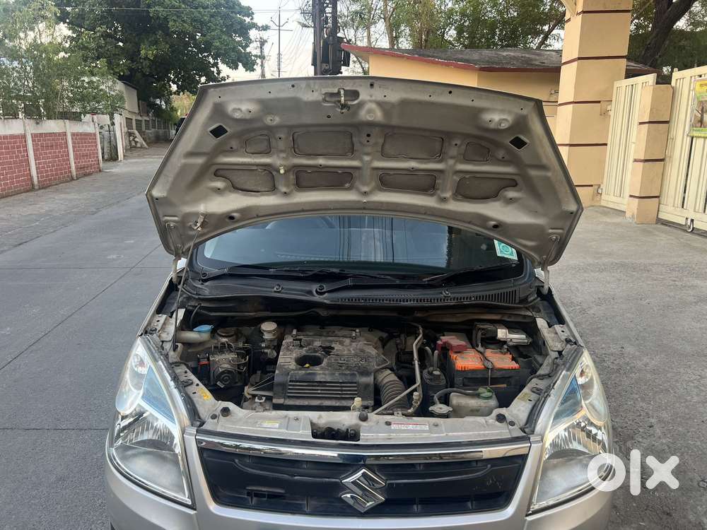 Maruti Suzuki Wagon R 1.0 Vxi Plus (o) Amt, 2017, Petrol