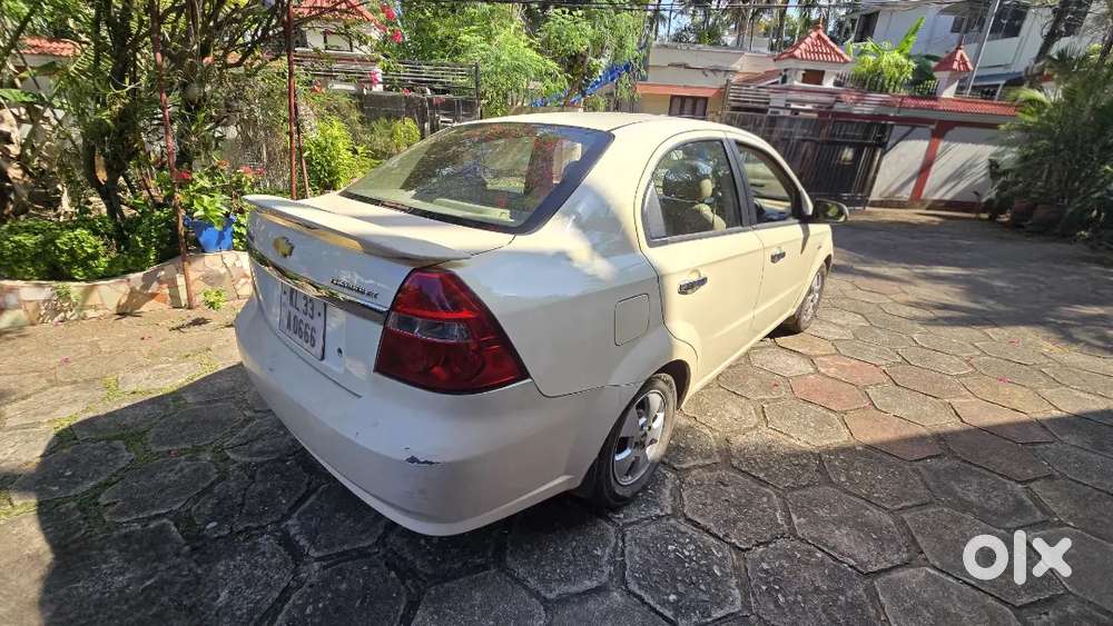 Chevrolet Aveo 2009 Petrol 68000 Km Driven