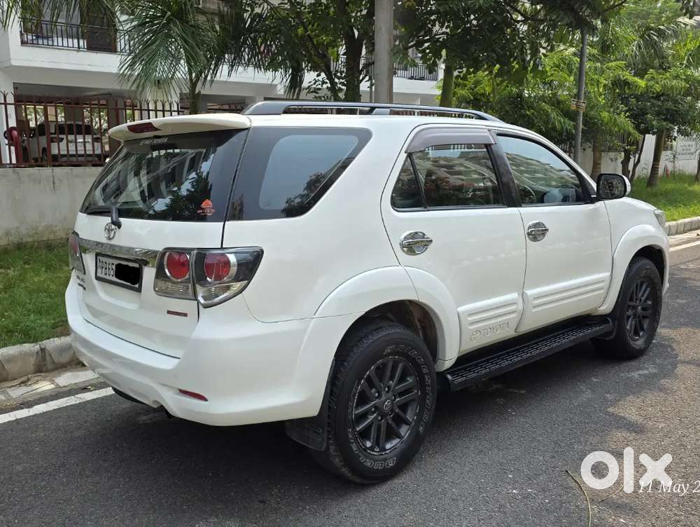 Toyota Fortuner 2015 Automatic 4 By 4 Well Maintained