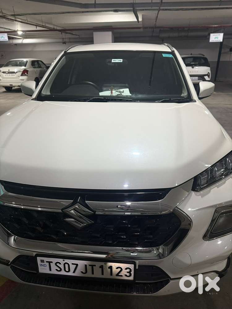 Maruti Suzuki Grand Vitara 2023 Petrol Well Maintained