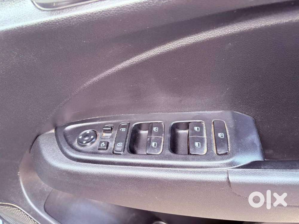 Hyundai Venue 1.2 S Plus, 2021, Petrol