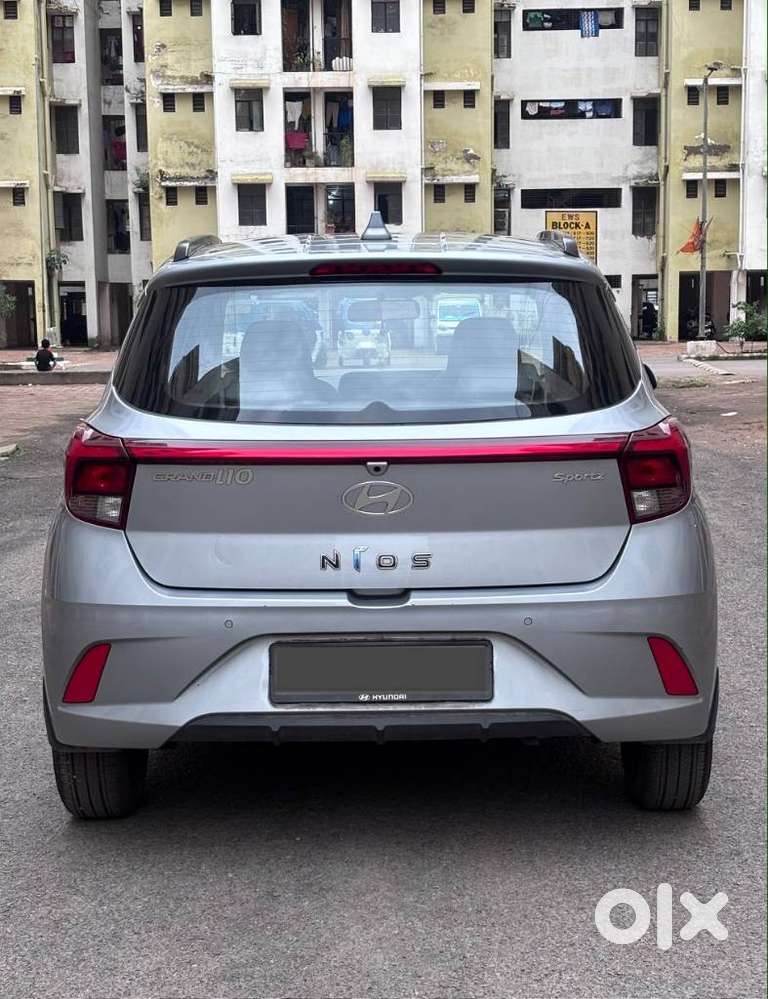 Hyundai Grand I10 Nios Amt Sportz, 2023, Petrol
