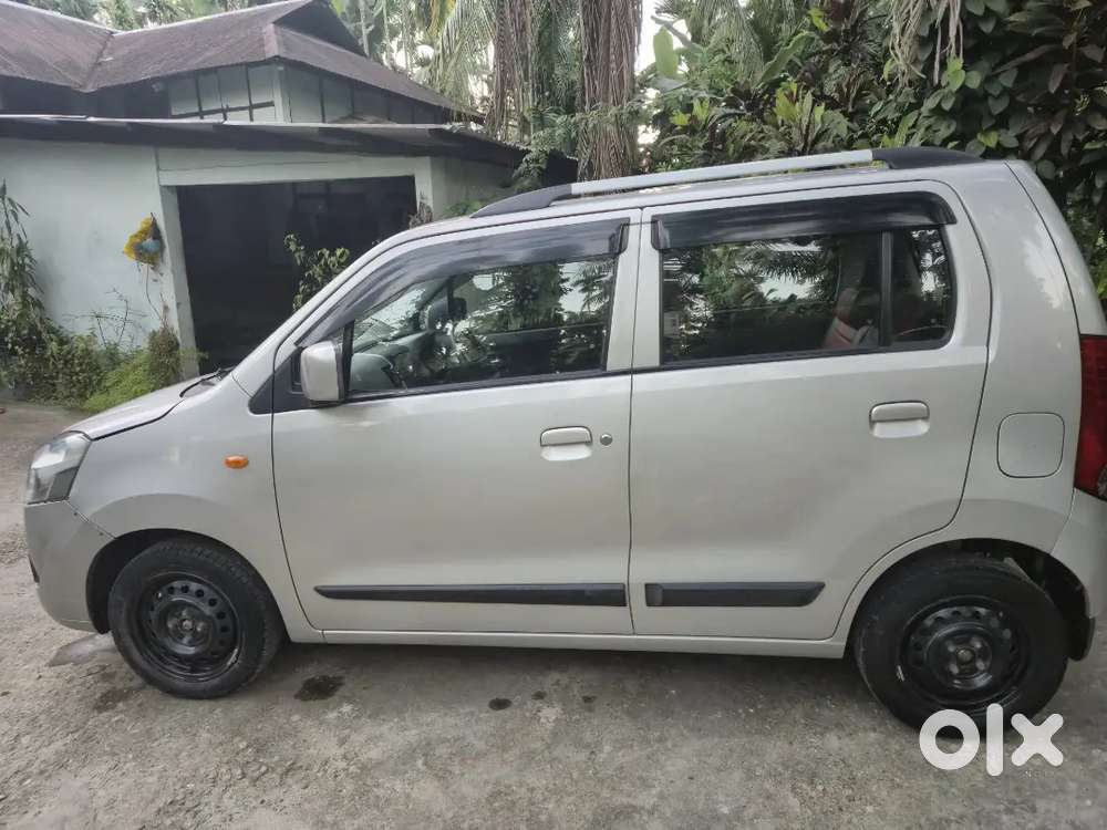 New Tyres (ceat), New Battery (amaron) ( Warranty Both Available)
