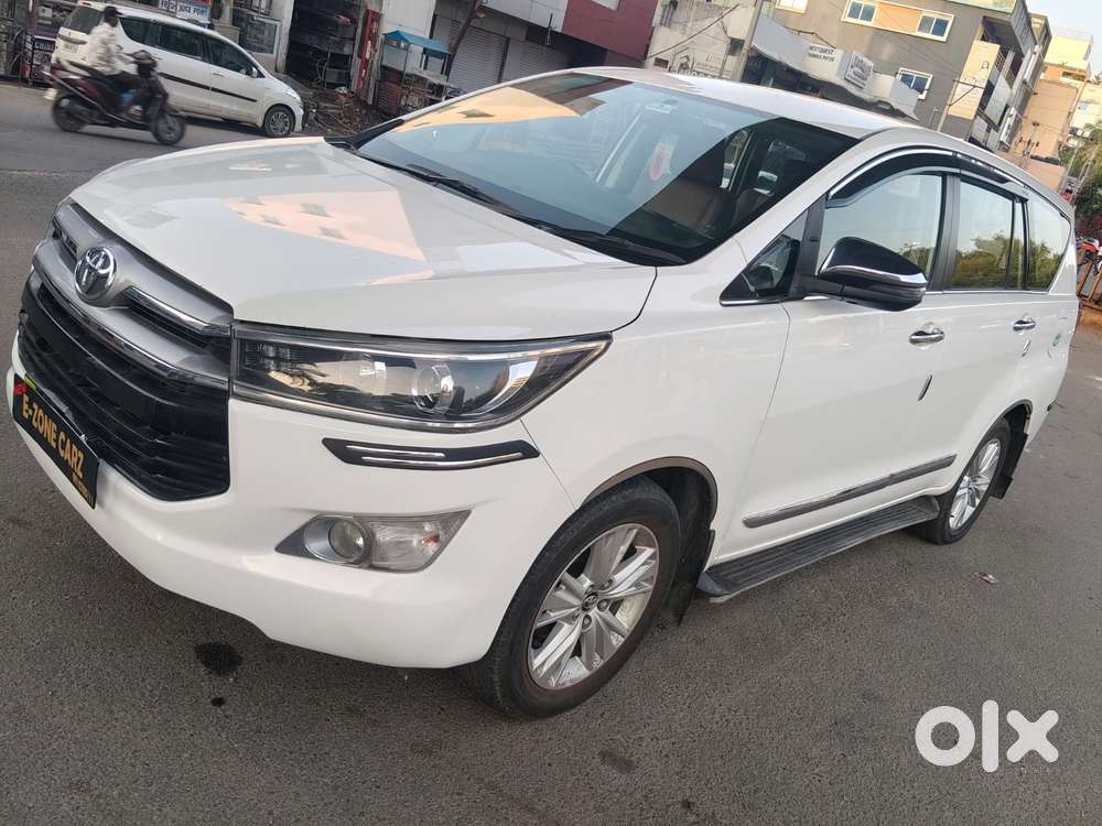 Toyota Innova Crysta 2.8z Automatic, 2018, Diesel