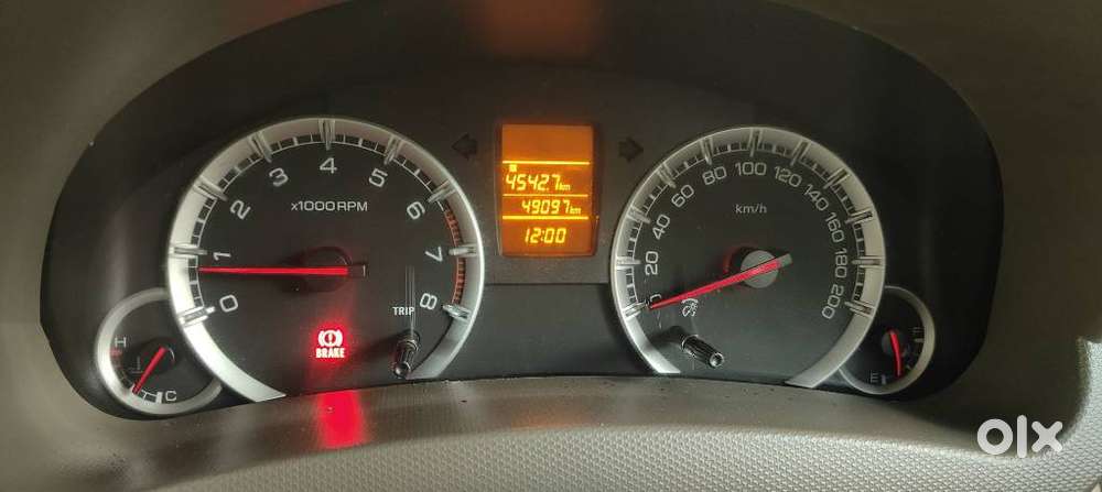 Maruti Suzuki Ertiga Vxi Abs, 2012, Petrol